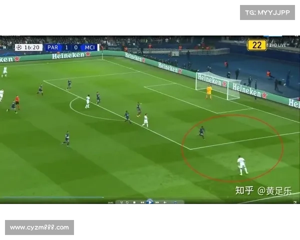 法尔范在沙尔克04的核心作用与他在球队进攻体系中的位置解析