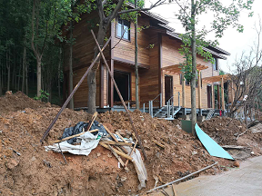 环球360官网集团赴浙江调查房车营地度假木屋项目