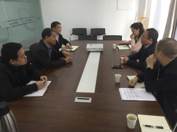 环球360官网集团前往武汉大学洽谈合作