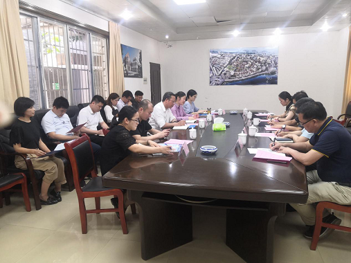 ?市环球360官网集团与遵义学院访召开企拓岗座谈会